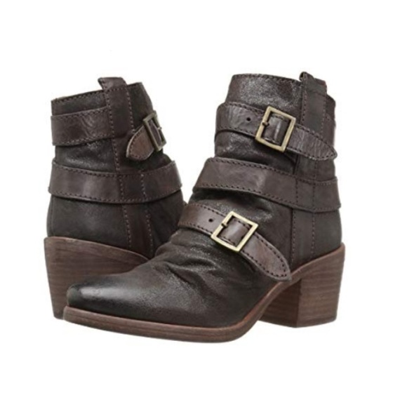 Kelsi Dagger Shoes - Kelsi Dagger Brooklyn Ankle Bootie Shoes 🛍️